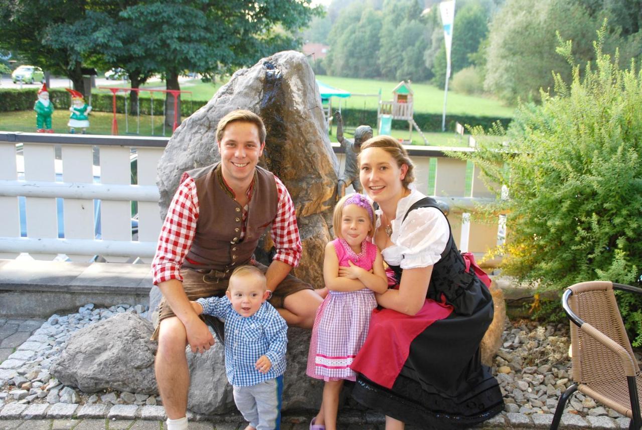 Traditions-Gasthaus Bayrischer Hof Leutkirch im Allgäu Kültér fotó